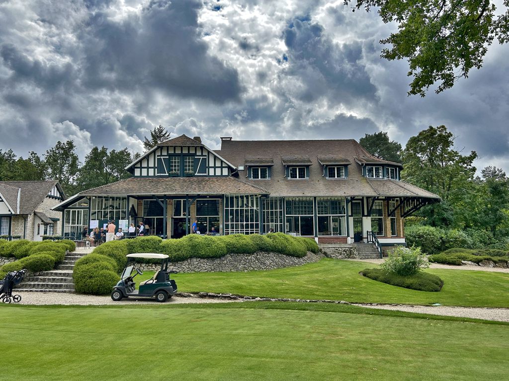 Fontainebleau Golf Club